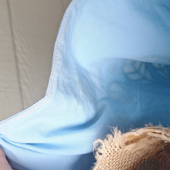 Farm Rio Richelieu Light Blue And Green Cropped Scalloped Hem Top Size XL Cotton - Picture 13 of 15